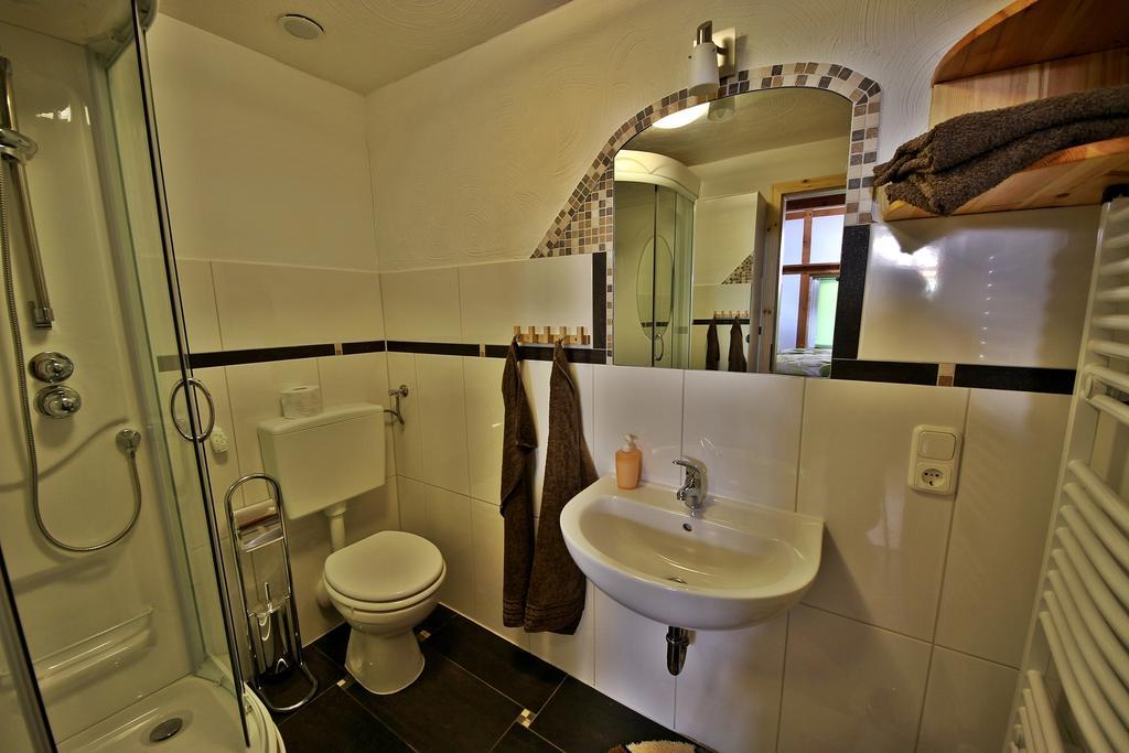 Bed and Breakfast Am Ruebenkeller à Binzenbach Chambre photo