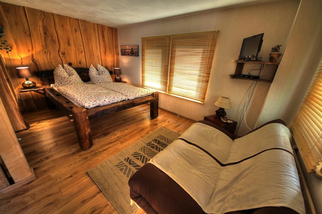 Bed and Breakfast Am Ruebenkeller à Binzenbach Chambre photo