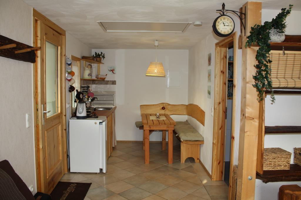 Bed and Breakfast Am Ruebenkeller à Binzenbach Chambre photo